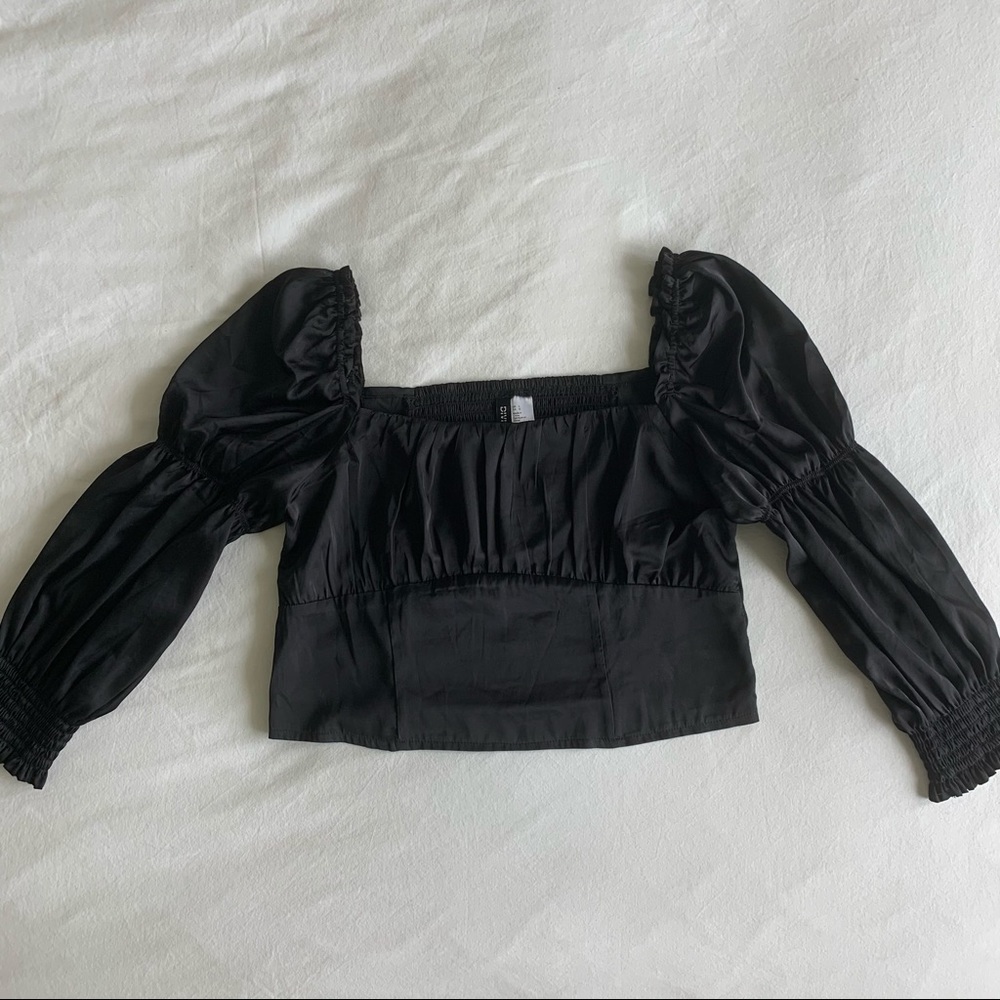 NWOT H&M Silky Top